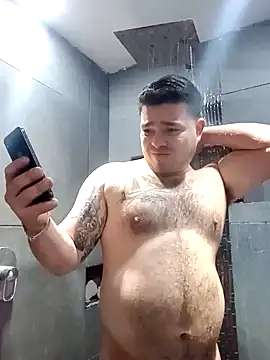 Snapshot of DirtyRcride chatting on 12-28-24, 08:25 DirtyRcride online show from 12-28-24, 08:25