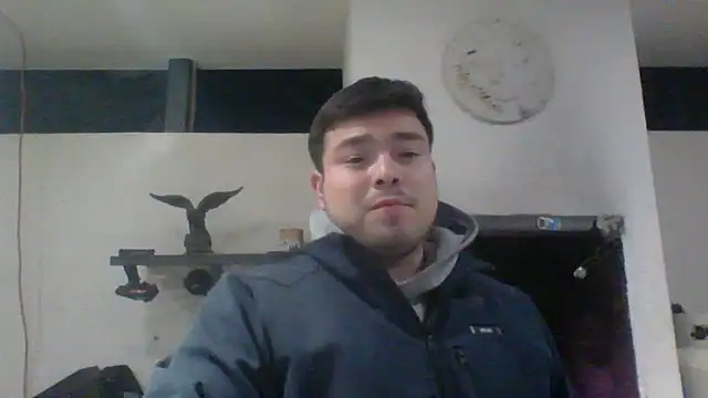 Snapshot of DirtyRcride chatting on 01-11-25, 08:11 DirtyRcride online show from 01-11-25, 08:11