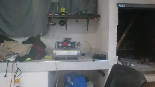 Snapshot of DirtyRcride chatting on 01-14-25, 07:38 DirtyRcride online show from 01-14-25, 07:38