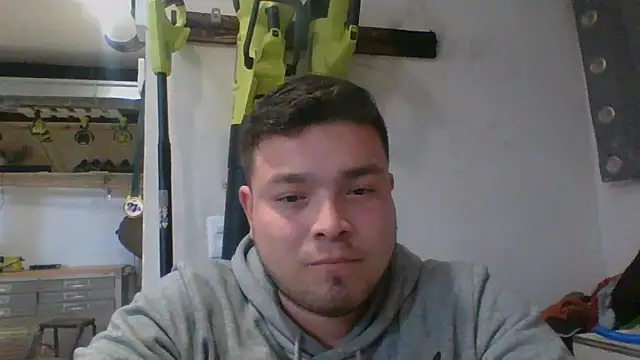 Snapshot of DirtyRcride chatting on 01-18-25, 06:13 DirtyRcride online show from 01-18-25, 06:13