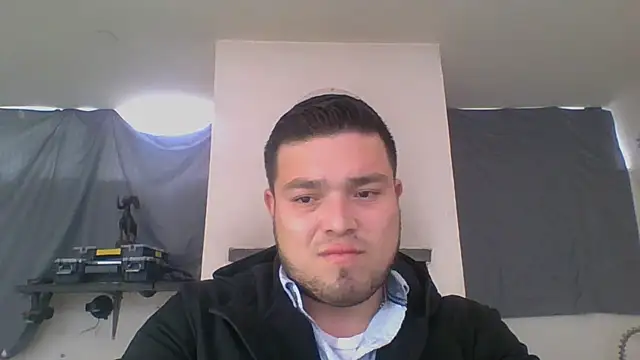 Snapshot of DirtyRcride chatting on 01-25-25, 11:22 DirtyRcride online show from 01-25-25, 11:22