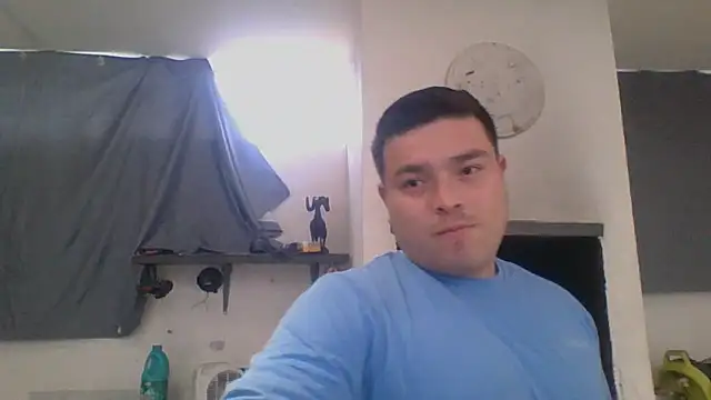 Snapshot of DirtyRcride chatting on 01-26-25, 11:29 DirtyRcride online show from 01-26-25, 11:29