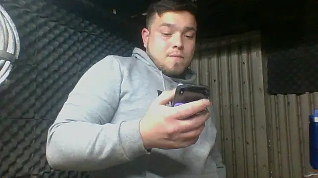 Snapshot of DirtyRcride chatting on 03-10-25, 07:42 DirtyRcride online show from 03-10-25, 07:42