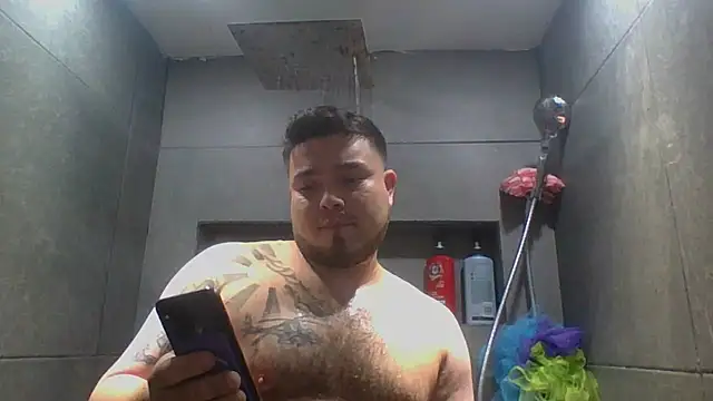 Snapshot of DirtyRcride chatting on 03-20-25, 06:31 DirtyRcride online show from 03-20-25, 06:31