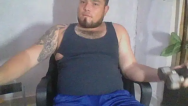 Snapshot of DirtyRcride chatting on 09-22-25, 02:52 DirtyRcride online show from 09-22-25, 02:52