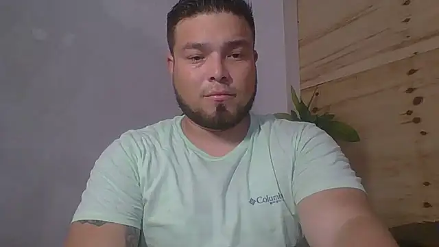 Snapshot of DirtyRcride chatting on 09-24-25, 08:45 DirtyRcride online show from 09-24-25, 08:45