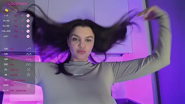 Greta Fox online show from 02-21-25, 06:04