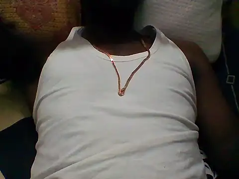 Snapshot of bas1cooks chatting on 11-28-25, 04:53 bas1cooks online show from 11-28-25, 04:53