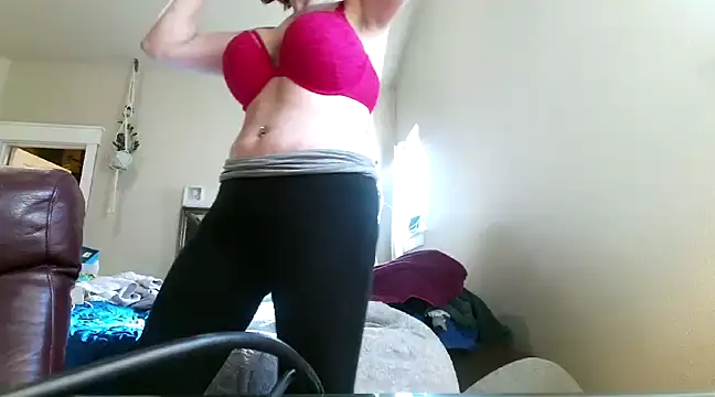 MonroeLoves online show from 03-18-25, 10:48