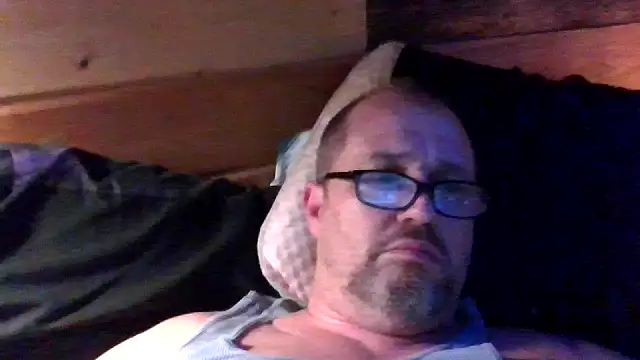 Snapshot of FKHoward chatting on 06-10-26, 09:30 FKHoward online show from 06-10-26, 09:30