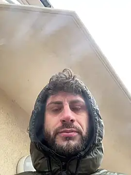 michifolli92 online show from 02-05-25, 09:04