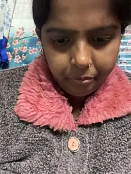 Beauty-queen online show from 01-04-25, 11:22