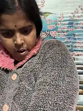Beauty-queen online show from 01-16-25, 05:12