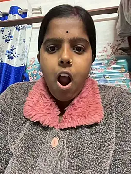Beauty-queen online show from 01-24-25, 09:49