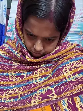 Beauty-queen online show from 11-22-25, 10:47