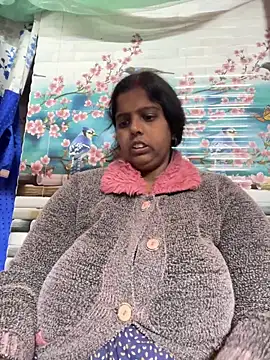 Beauty-queen online show from 12-18-25, 10:32