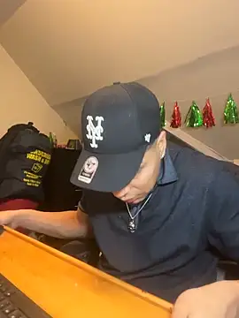 MynameisPaco online show from 01-05-26, 05:27