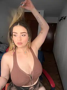 Alirawrz online show from 12-19-24, 03:30