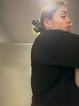Alirawrz online show from 06-23-26, 02:26