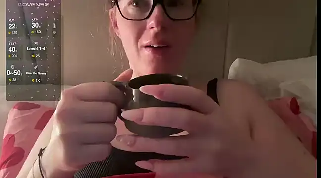 redheadrosie69 online show from 02-11-25, 06:30