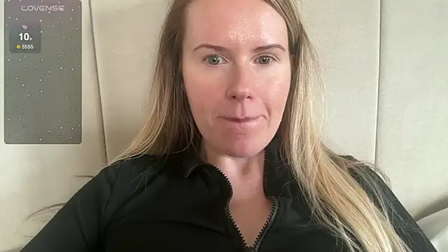 redheadrosie69 online show from 02-26-25, 10:36