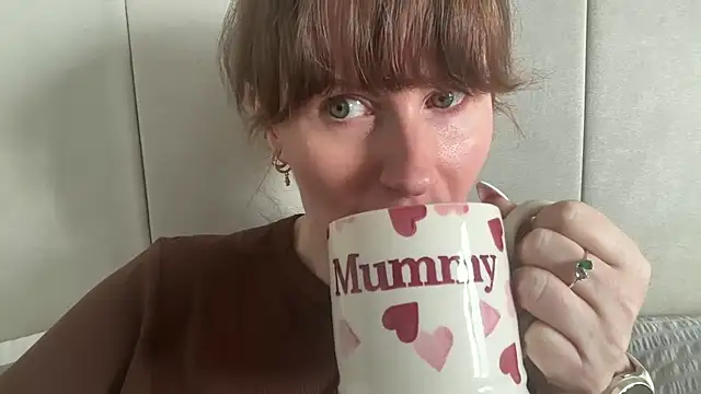 redheadrosie69 online show from 05-08-26, 08:41