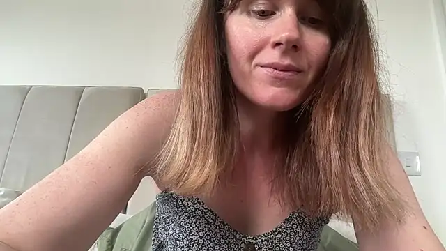 redheadrosie69 online show from 06-17-26, 09:12