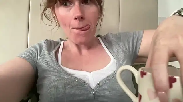 redheadrosie69 online show from 06-29-26, 10:15