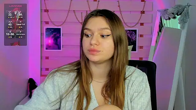 Josephine Kiss online show from 12-09-24, 11:45