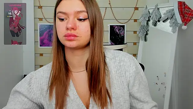 Josephine Kiss online show from 12-12-24, 02:11