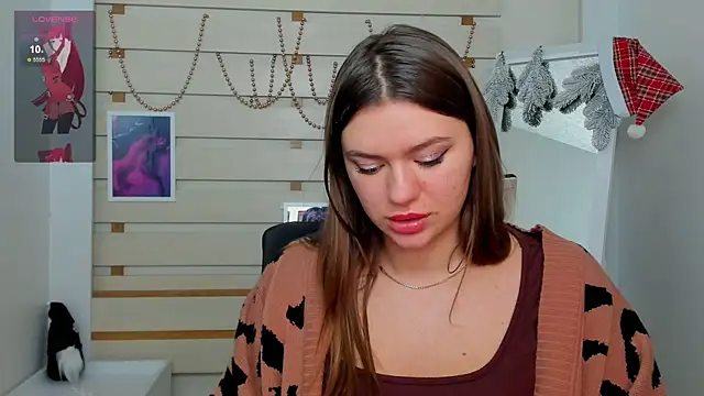 Josephine Kiss online show from 12-13-24, 02:16