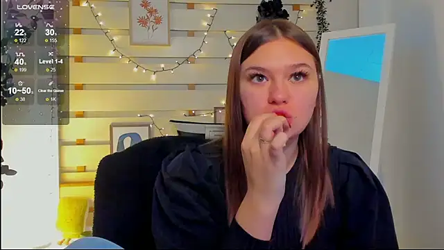 Josephine Kiss online show from 02-03-26, 01:38