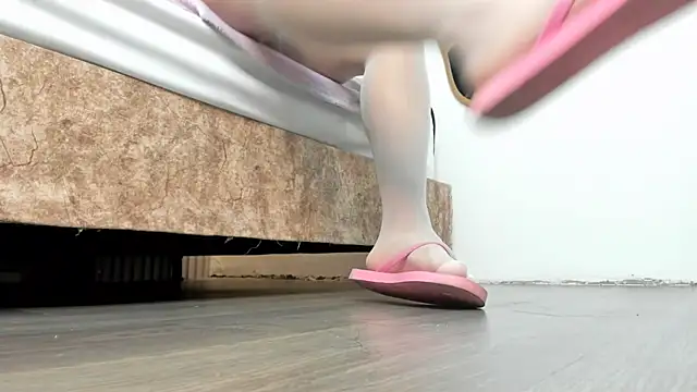 tifany  ross online show from 03-18-25, 05:53