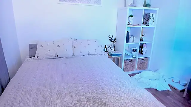 Sasha Miro online show from 02-03-26, 01:59