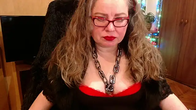 Snapshot of Miss_Tress chatting on 12-01-24, 05:13 Miss Tress online show from 12-01-24, 05:13