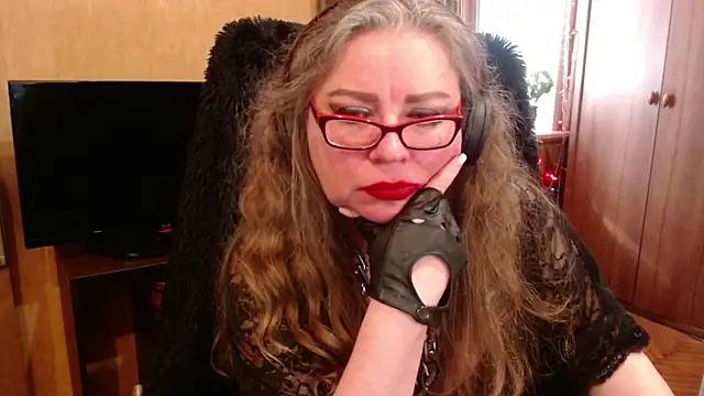 Snapshot of Miss_Tress chatting on 03-09-25, 07:23 Miss Tress online show from 03-09-25, 07:23