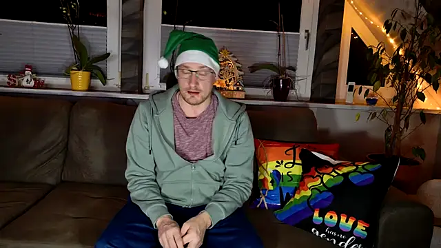 Relsxboy online show from 12-13-24, 10:02