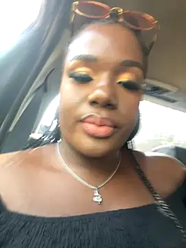 NissyxSawee online show from 10-19-25, 01:23