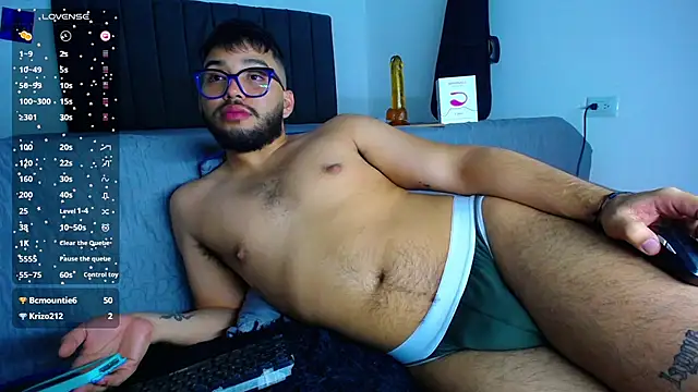 Snapshot of AlanDaviss chatting on 01-27-25, 05:25 AlanDaviss online show from 01-27-25, 05:25