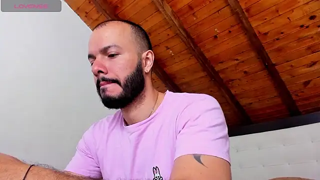 Tom Bailey online show from 09-24-25, 12:19