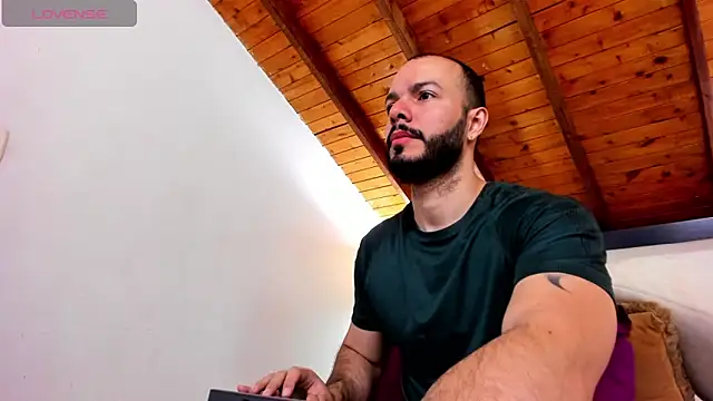 Tom Bailey online show from 02-09-26, 12:42