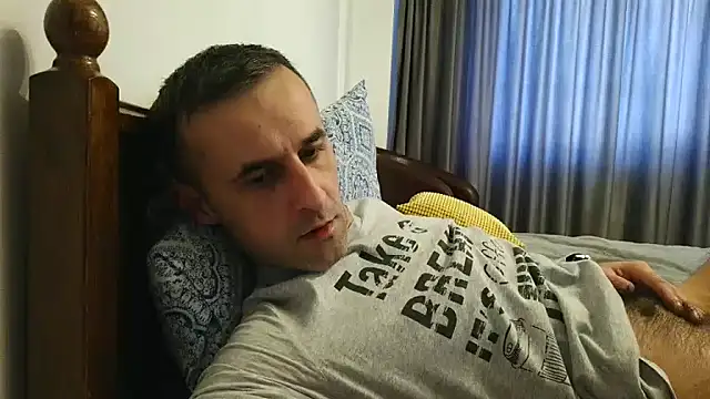 Snapshot of stevenpit chatting on 01-01-25, 11:49 stevenpit online show from 01-01-25, 11:49