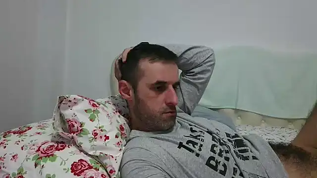 Snapshot of stevenpit chatting on 01-17-25, 08:22 stevenpit online show from 01-17-25, 08:22