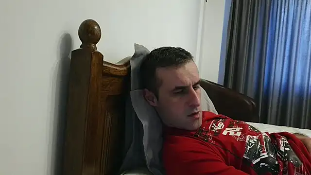 Snapshot of stevenpit chatting on 01-19-25, 01:22 stevenpit online show from 01-19-25, 01:22