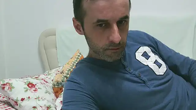 Snapshot of stevenpit chatting on 01-25-25, 06:55 stevenpit online show from 01-25-25, 06:55