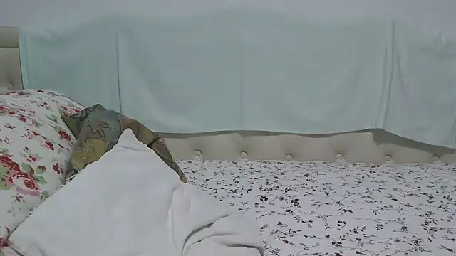 Snapshot of stevenpit chatting on 02-07-25, 11:24 stevenpit online show from 02-07-25, 11:24