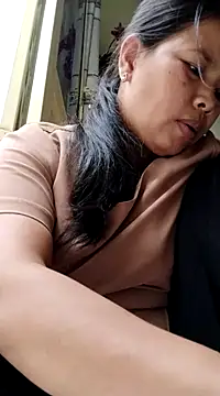 Lanyingxin18 online show from 12-09-24, 08:44