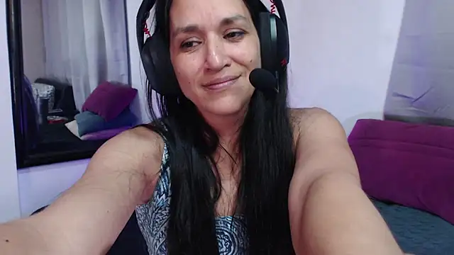 diosa78afrodita online show from 04-05-26, 04:20