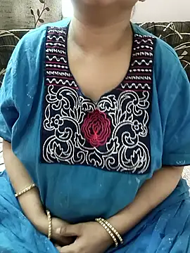 Snapshot of cuteyqueen chatting on 03-11-26, 02:50 cuteyqueen online show from 03-11-26, 02:50