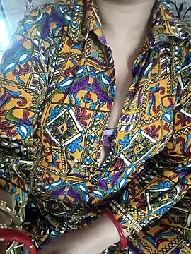 Snapshot of cuteyqueen chatting on 03-21-26, 07:57 cuteyqueen online show from 03-21-26, 07:57